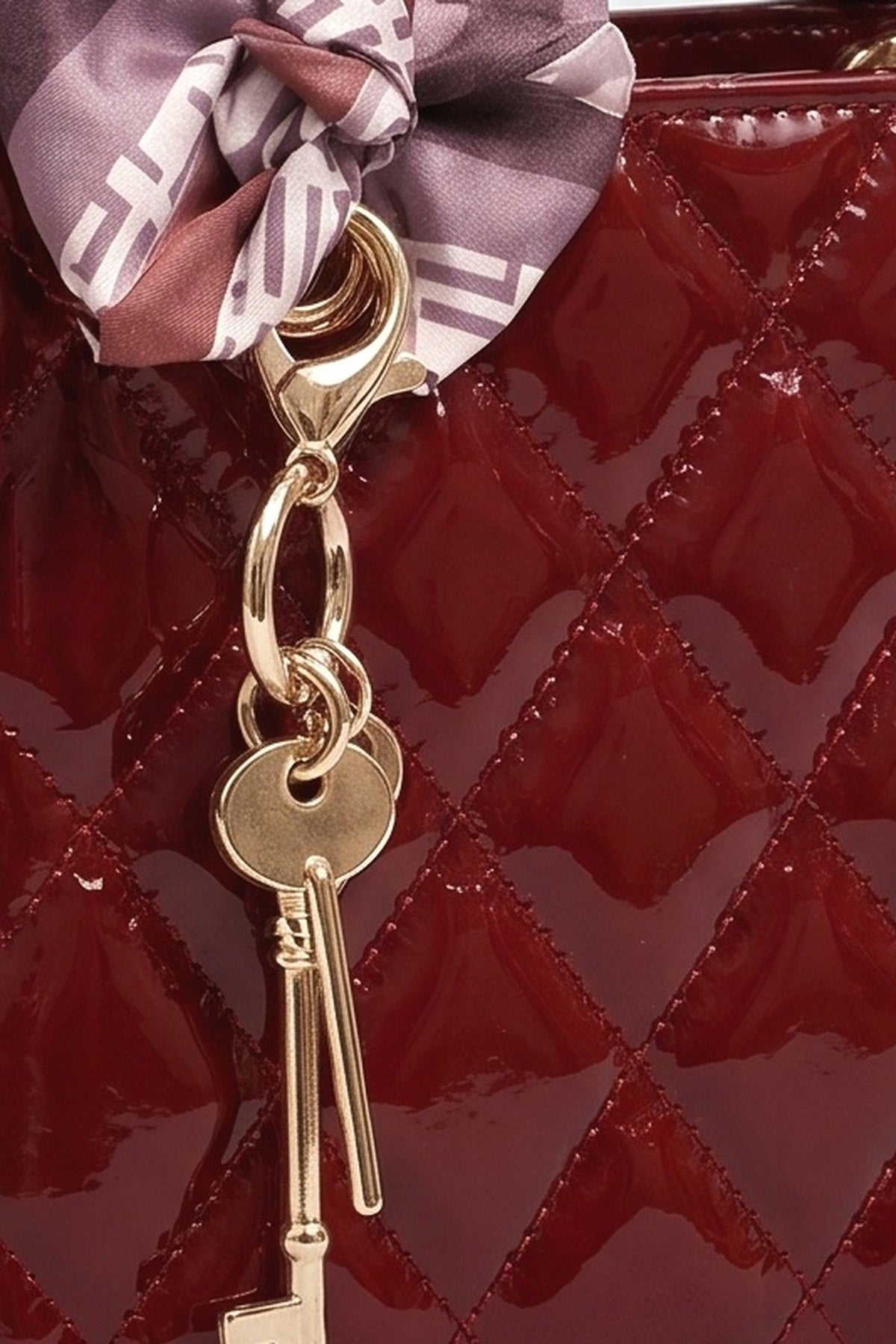 Silky Shoulder Bag, fabric detail