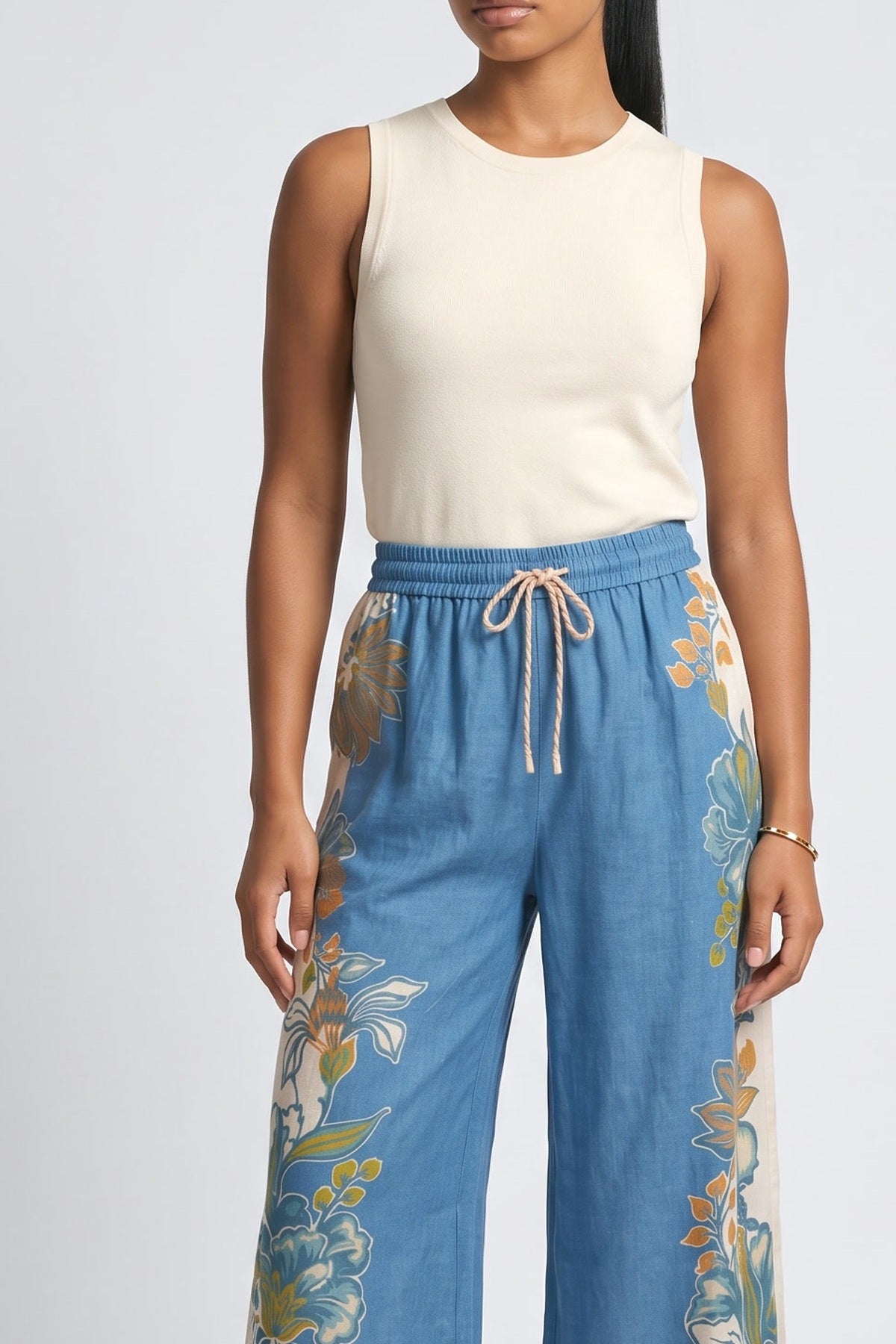 Floral Print Elastic Wide-leg Pants, fabric detail