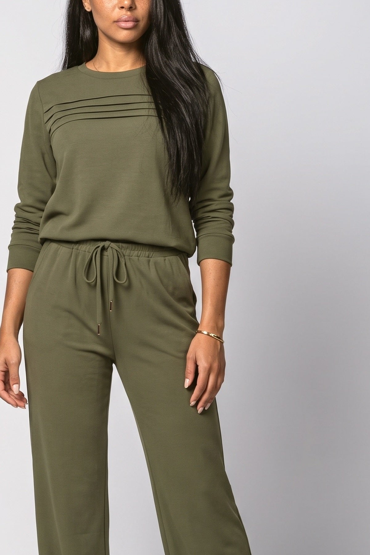 Pleated Two Piece Outfit, fabric detail
