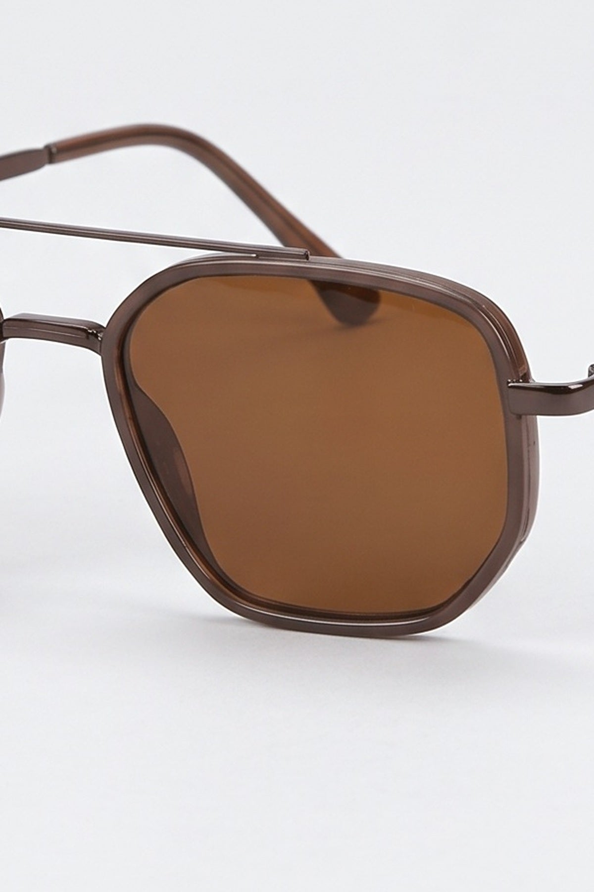 Sunglasses Women, fabric detail