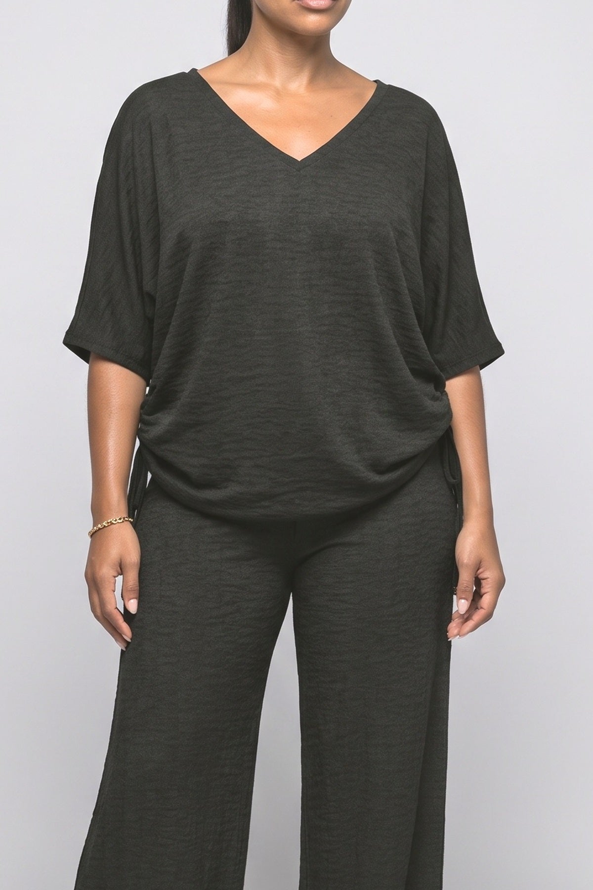 V-Neck Two Piece Outfit, fabric detail