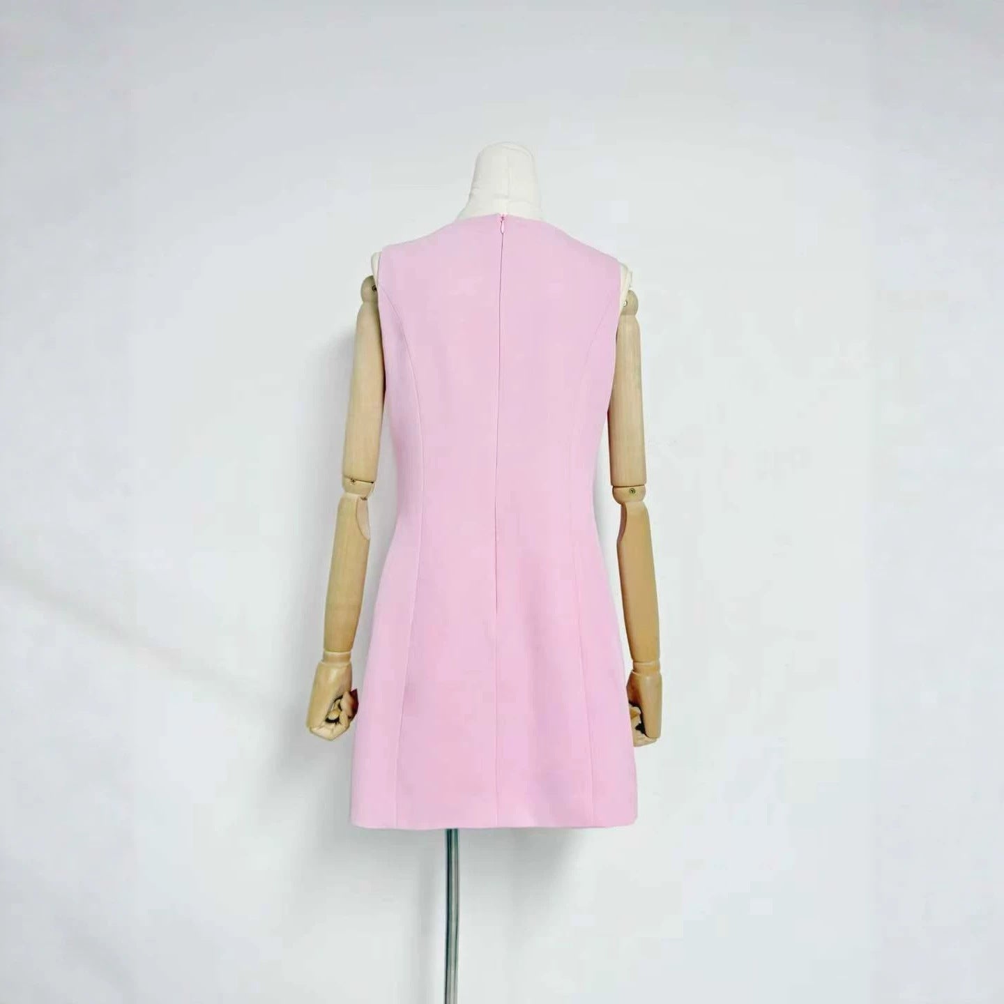 White Sleeveless Short Homecoming Dress