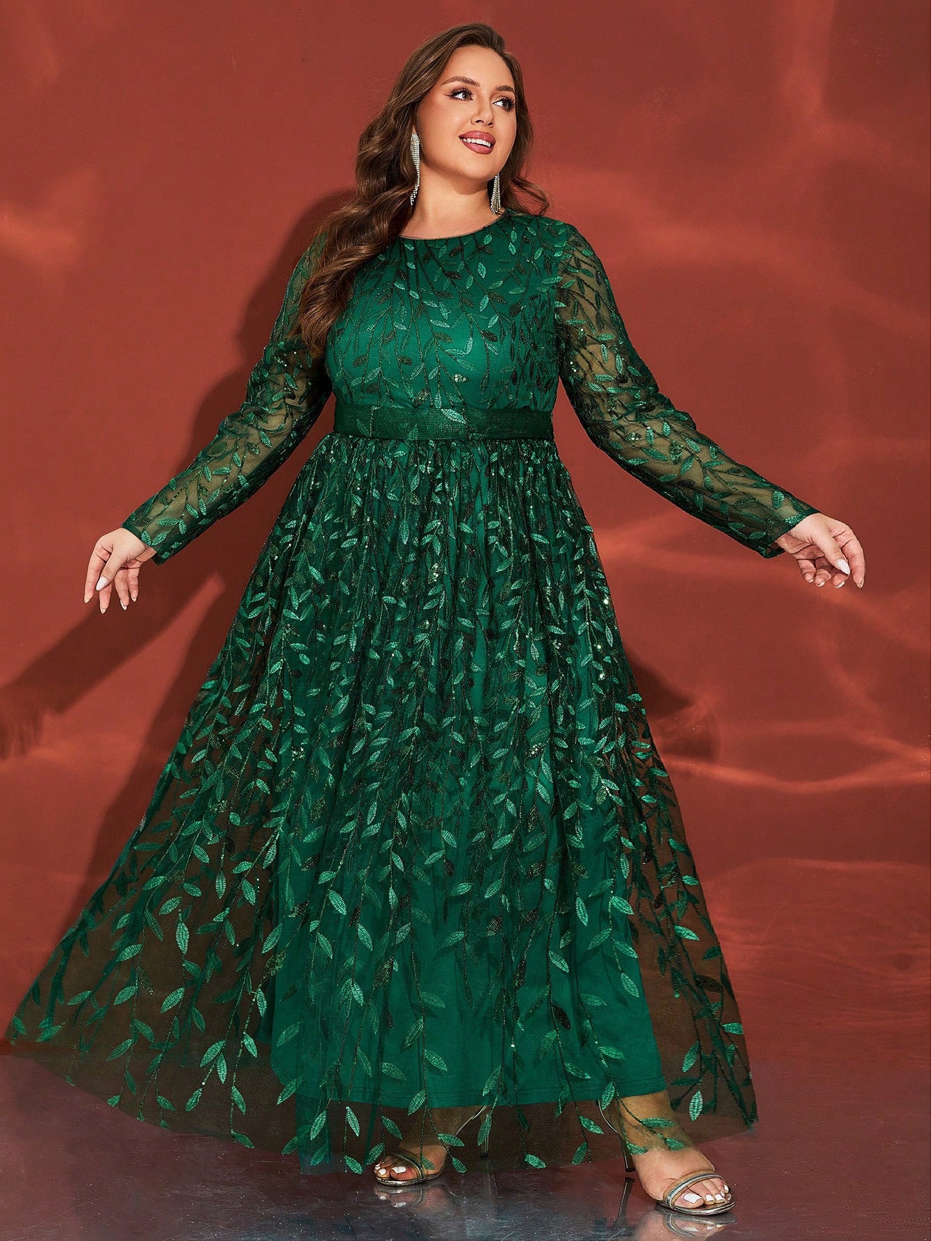 Green Tulle Round Neck Plus Size Formal Dress
