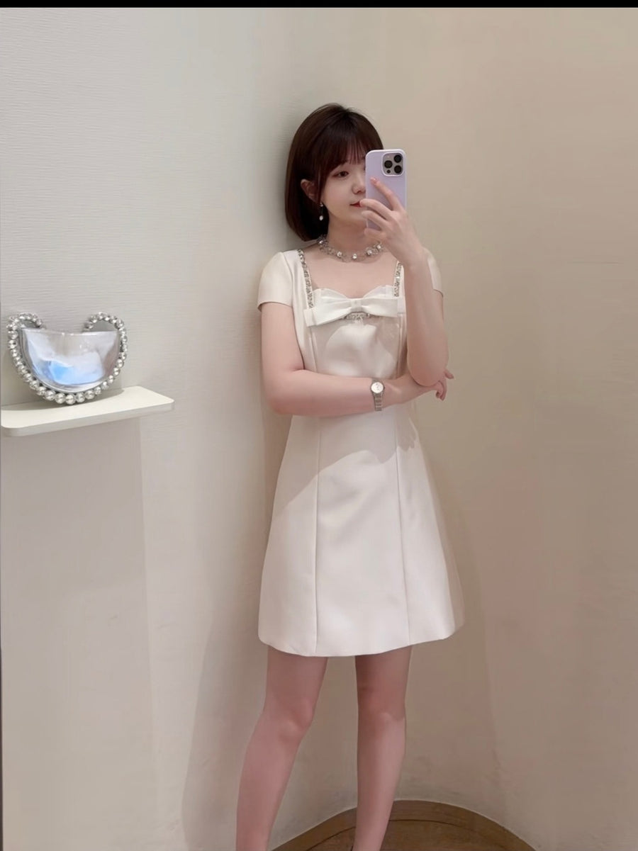 Apricot Satin Square Neck Graduation Dress