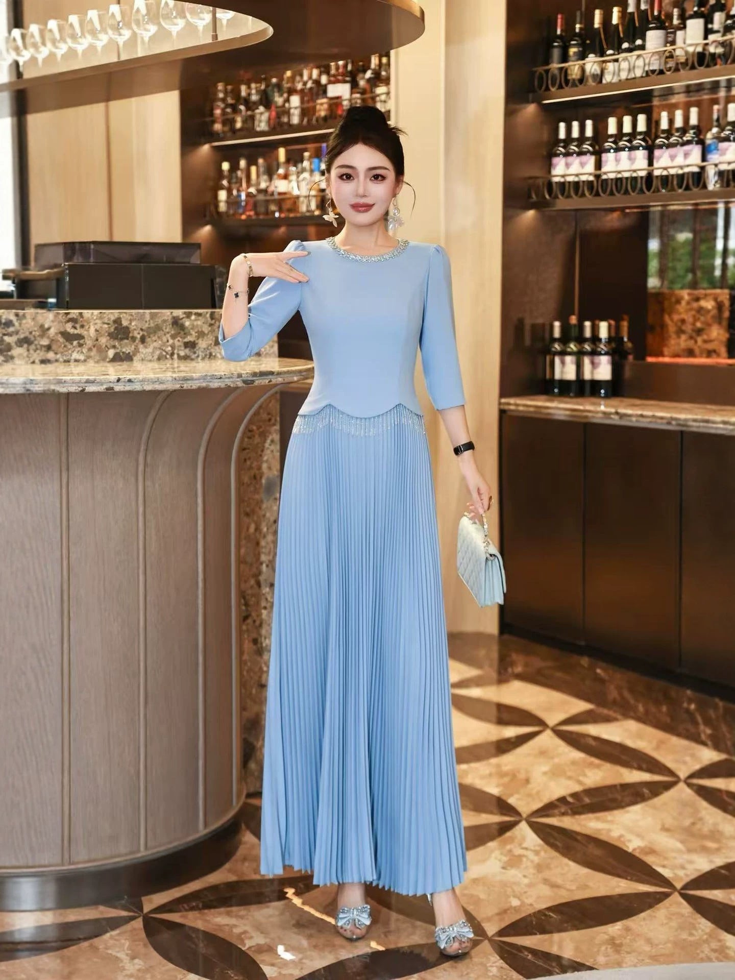Black Round Neck Beaded Long Prom Dress