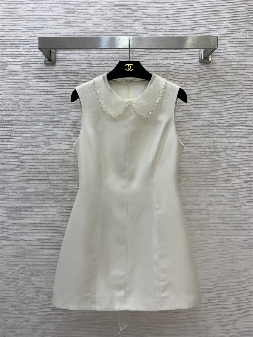 White Sleeveless Ball Gown Short Homecoming Dress