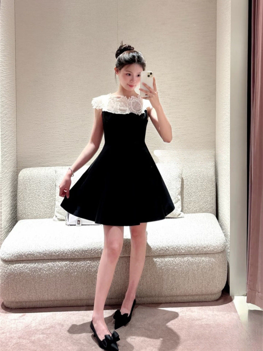 Black Satin Lace Short Homecoming Dress