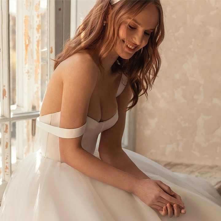 White Tulle Strapless Bridesmaid Dress